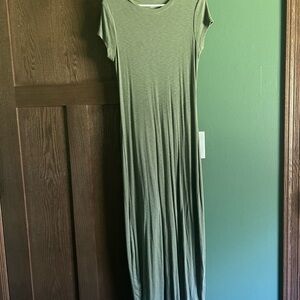 Aerie Green Maxi Dress